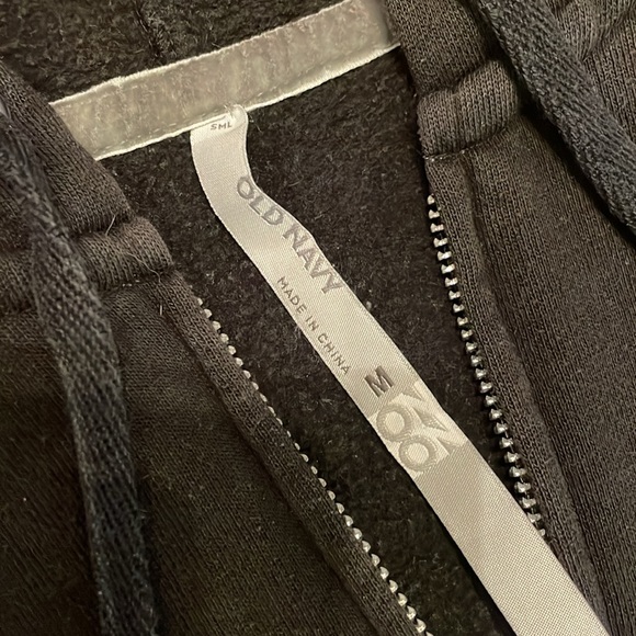 Black Old Navy zip up hoodie, women’s size medium - Picture 3 of 6